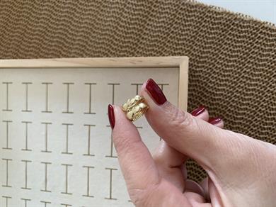 Vip Gold Plaka Damla Sıralı Mini Halka Küpe