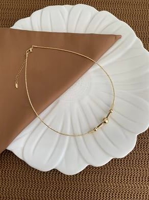 Vip Gold Plaka Küp Topçuk Detaylı Tasma Kolye