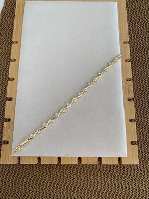 Vip Gold  Plaka S Sıralı Üçgen Tek Taşlı Tasarım Bileklik