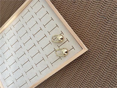 Vip Gold Plaka Top Sallantıl Tasarım Küpe
