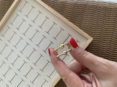 Vip Gold Plaka Topçuk U Küpe