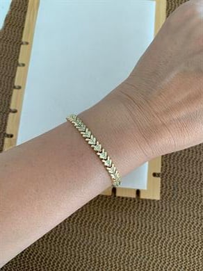 Vip Gold Plaka Yaprak Desenli Tasarım Bileklik