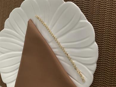 Vip Gold Plaka Yıldız Sıralı Tasarım Bileklik