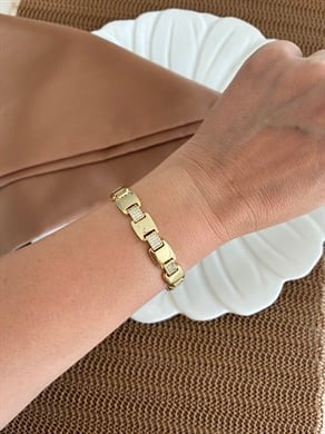 Vip Gold Plaka Zirkon Taşlı Kare Bileklik