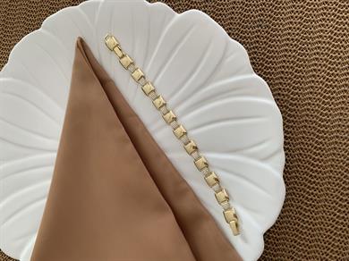 Vip Gold Plaka Zirkon Taşlı Kare Bileklik