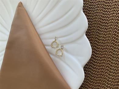 Vip Gold Tek Taş Yıldız Sallantılı Halka Küpe