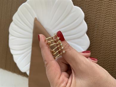 Vip Gold Tek Taşlı Kutup Yıldız Sallantılı Tasarım Küpe