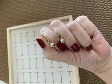 Vip Gold Topçuk Sallantılı Mini Halka Küpe