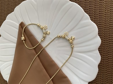 Vip Gold Zirkon Taş Biyeli Kar Tanesi Charm Kolye Bileklik Set 