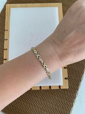 Vip Gold Zirkon Taşılı Sonsuzluk Sıralı Bileklik