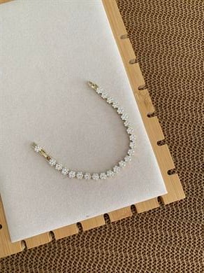 Vip Gold Zirkon Taşlı Çiçek Su Yolu Bileklik