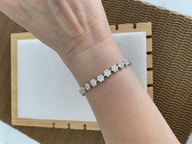 Vip Gold Zirkon Taşlı Çiçek Su Yolu Bileklik