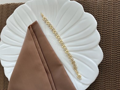 Vip Gold Zirkon Taşlı İç İçe Geçme Kare Detaylı Bileklik