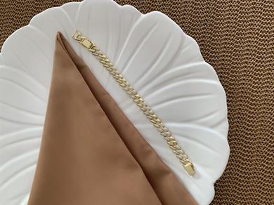 Vip Gold Zirkon Taşlı İç İçe Geçme Klasik Zincir Bileklik