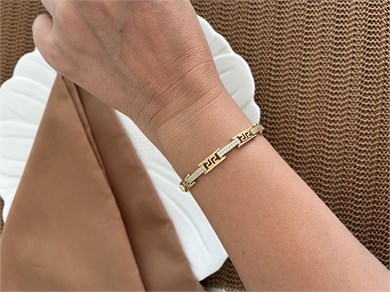 Vip Gold Zirkon Taşlı İç İçe Geçme S Sıralı Tasarım Bileklik