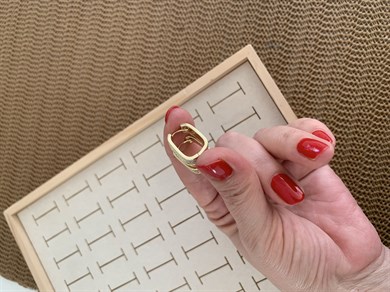 Vip Gold Zirkon Taşlı Kare U Küpe