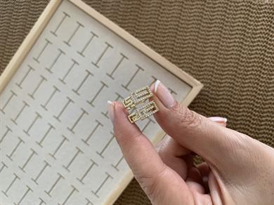 Vip Gold Zirkon Taşlı Marka U Küpe