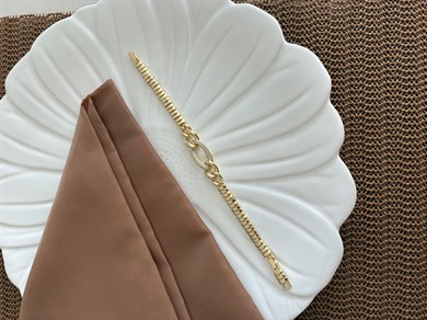 Vip Gold Zirkon Taşlı Ortası Oval İç İçe Geçe Zincir Bileklik