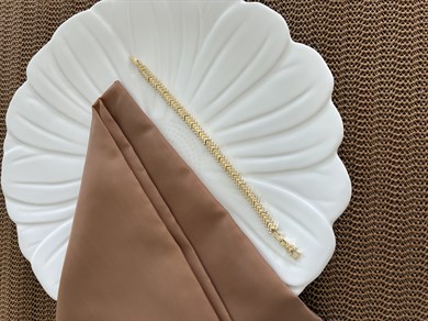 Vip Gold Zirkon Taşlı Ortası V Sıralı Bileklik