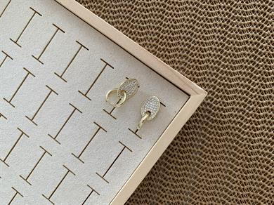 Vip Gold Zirkon Taşlı Oval Sallantılı Tasarım Küpe