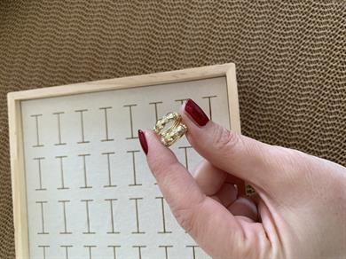 Vip Gold Zirkon Taşlı Plaka Halka Küpe