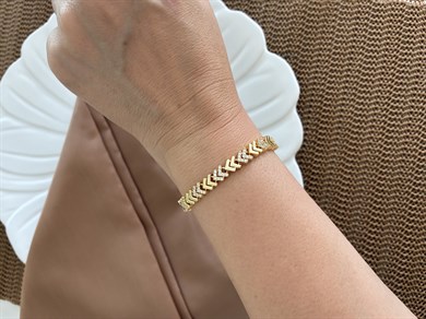Vip Gold Zirkon Taşlı Plaka V Sıralı Bileklik