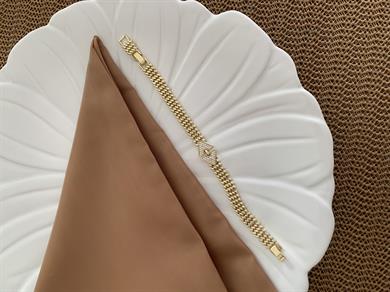 Vip Gold Zirkon Taşlı Üçgen Desenli Bileklik