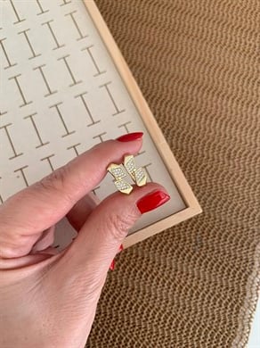 Vip Gold Zirkon Taşlı Üçgen Detaylı U Küpe