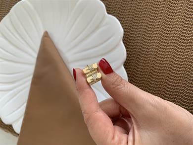 Vip Gold Zirkon Taşlı Yıldız Plaka Kare Küpe
