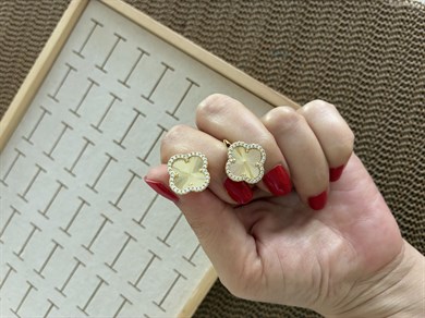 Vip Gold Zirkon Taşlı Yonca U Küpe