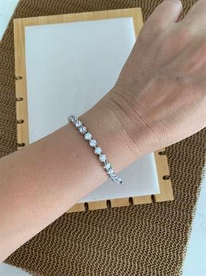 Vip Gümüş Gömme Tek Taş S Sıralı Su Yolu Bileklik