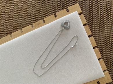 Vip Gümüş İnce Zincir Komple Zirkon Taşlı Kalp Kolye