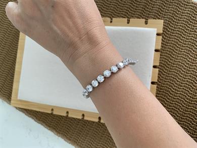 Vip Gümüş İri Kare Baget Taş Sıralı Bileklik