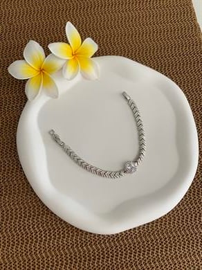 Vip Gümüş Yaprak Zincir Sıralı İri Kare Baget Taşlı Bileklik