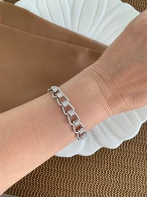 Vip Gümüş Zirkon Taşlı Üçgen Sıralı Bileklik