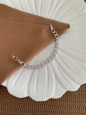 Vip Gümüş Zirkon Taşlı Üçgen Sıralı Bileklik