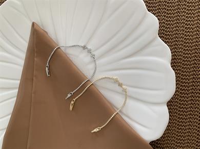 Vip İnce Su Yolu Ortası Üç Sıra Yoncalı Bileklik