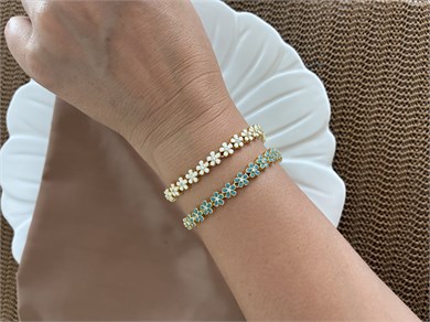 Vip Mineli Gömme Taşlı Çiçek Sıralı Bileklik