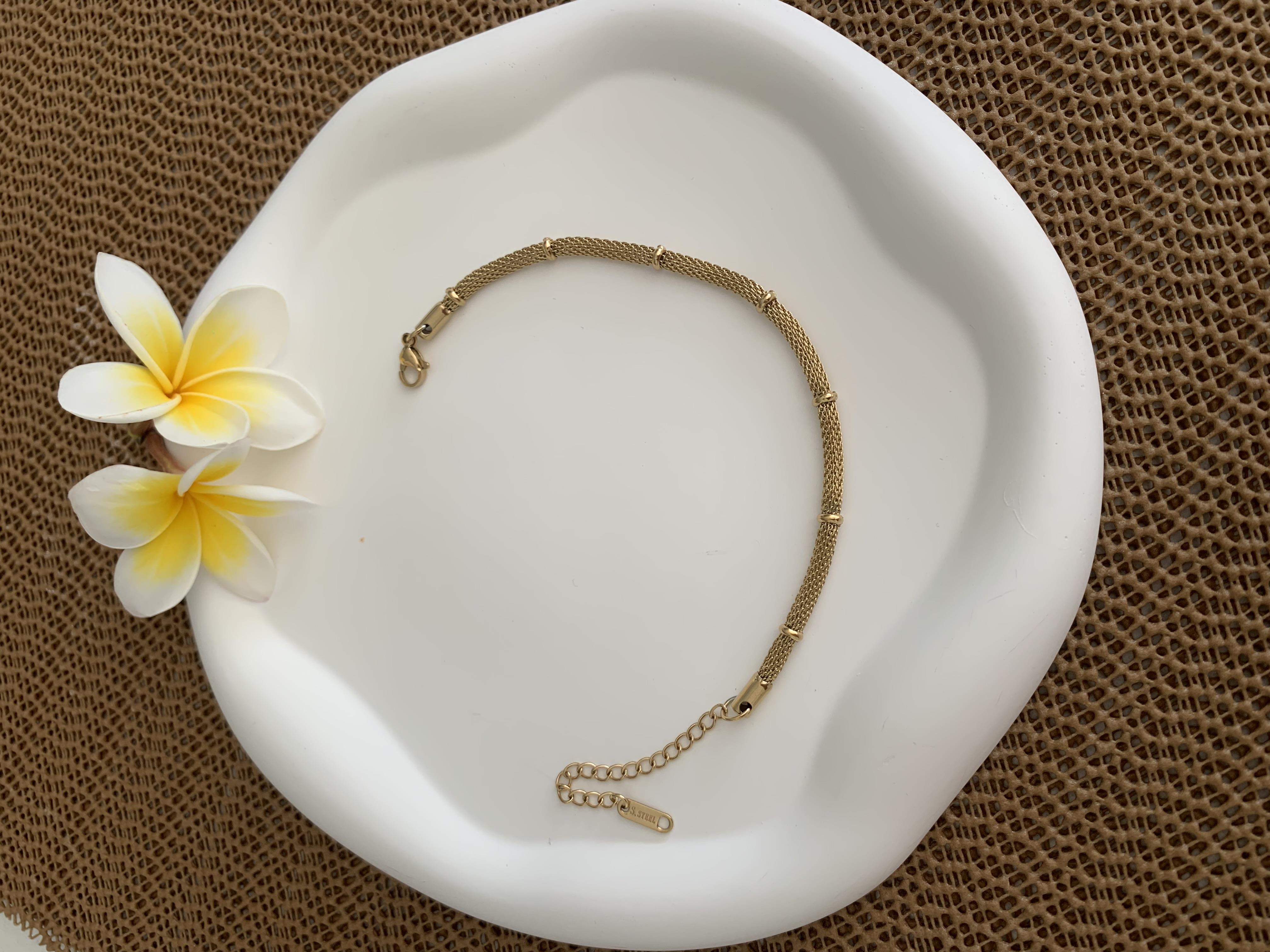 Çelik İnce Boru Hasır Biye Sıralı Bileklik