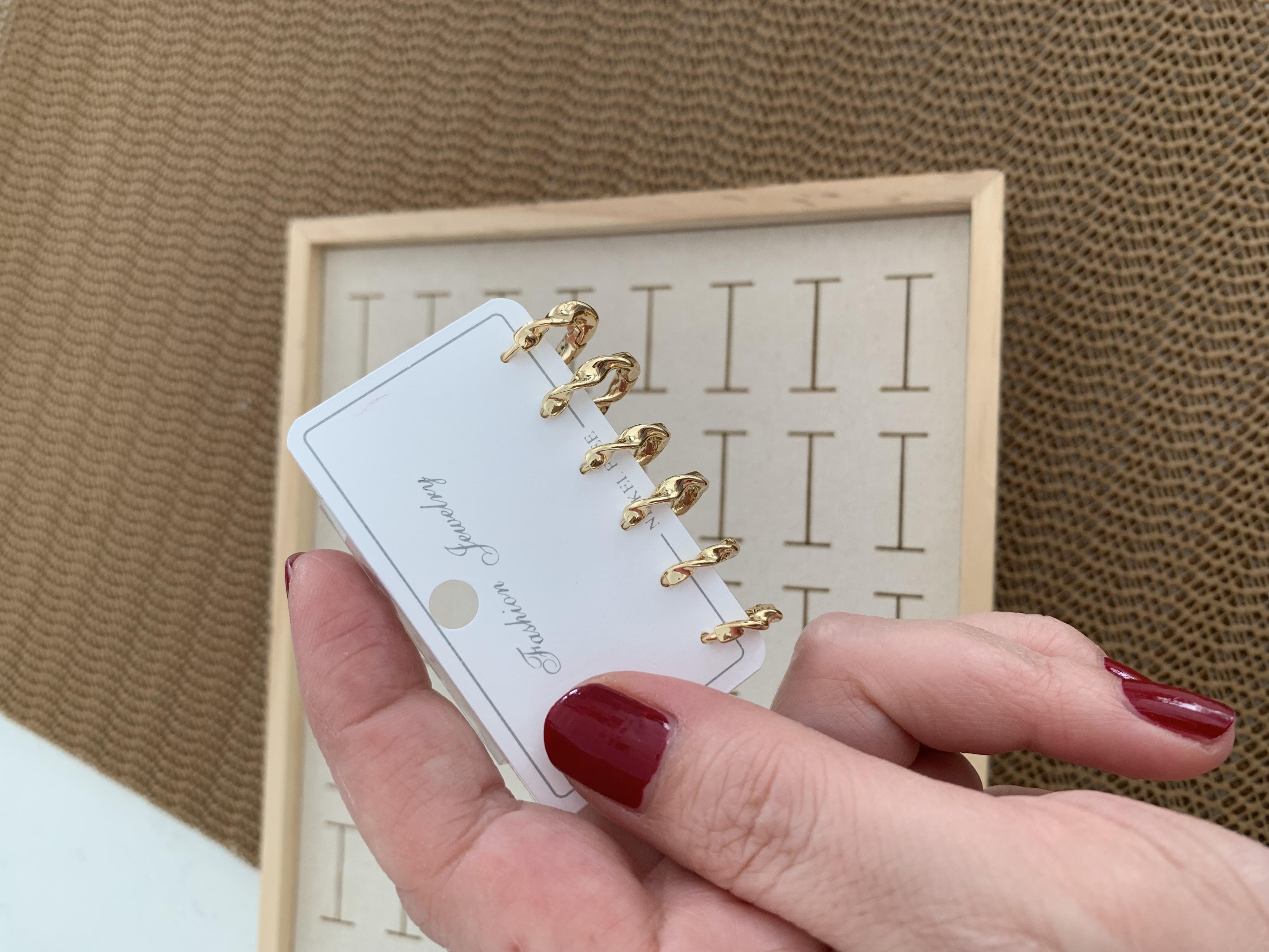 Özel Seri Gold İthal Kaplama Kıvrımlı 6 LI Set Halka Küpe