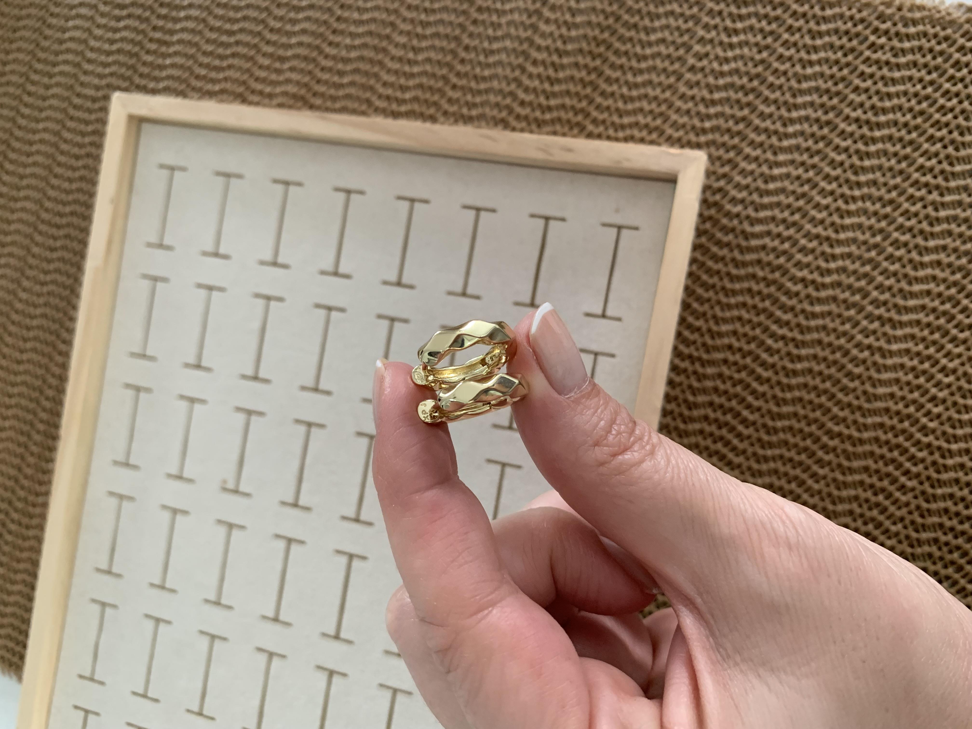 Vip Gold Baklava Desenli Halka Küpe