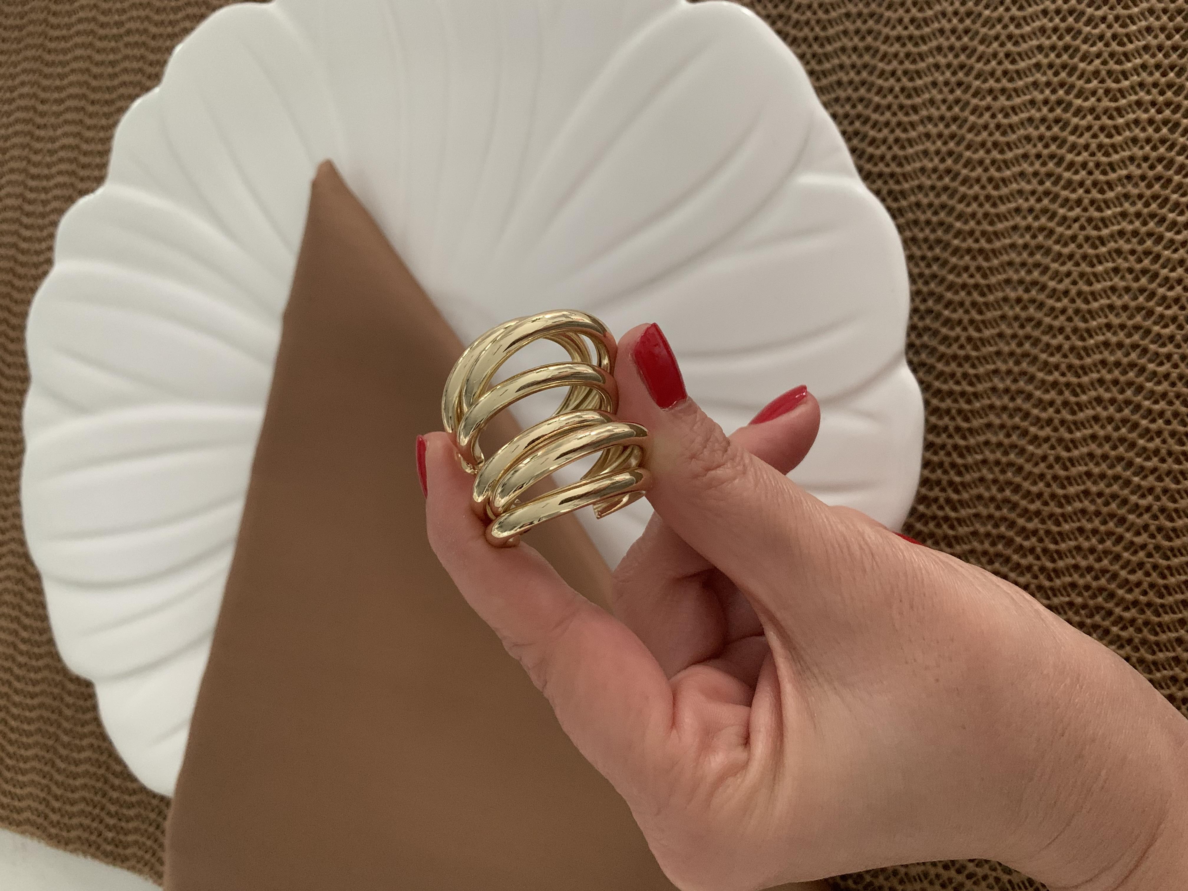 Vip Gold Büyük Plaka Üç Sıra Boru Ay Küpe