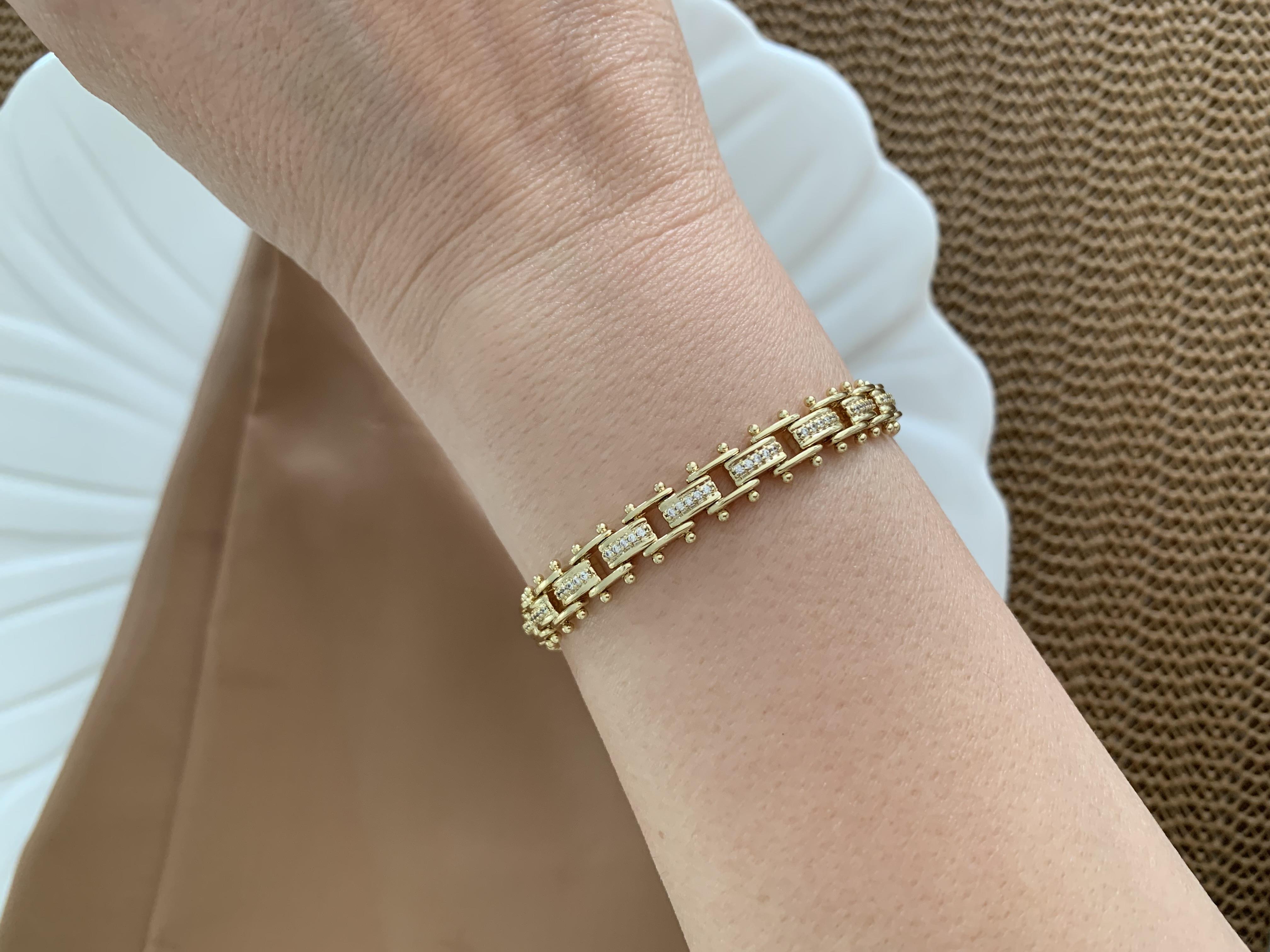 Vip Gold Komple Zirkon Taşlı Çubuk Sıralı Bileklik
