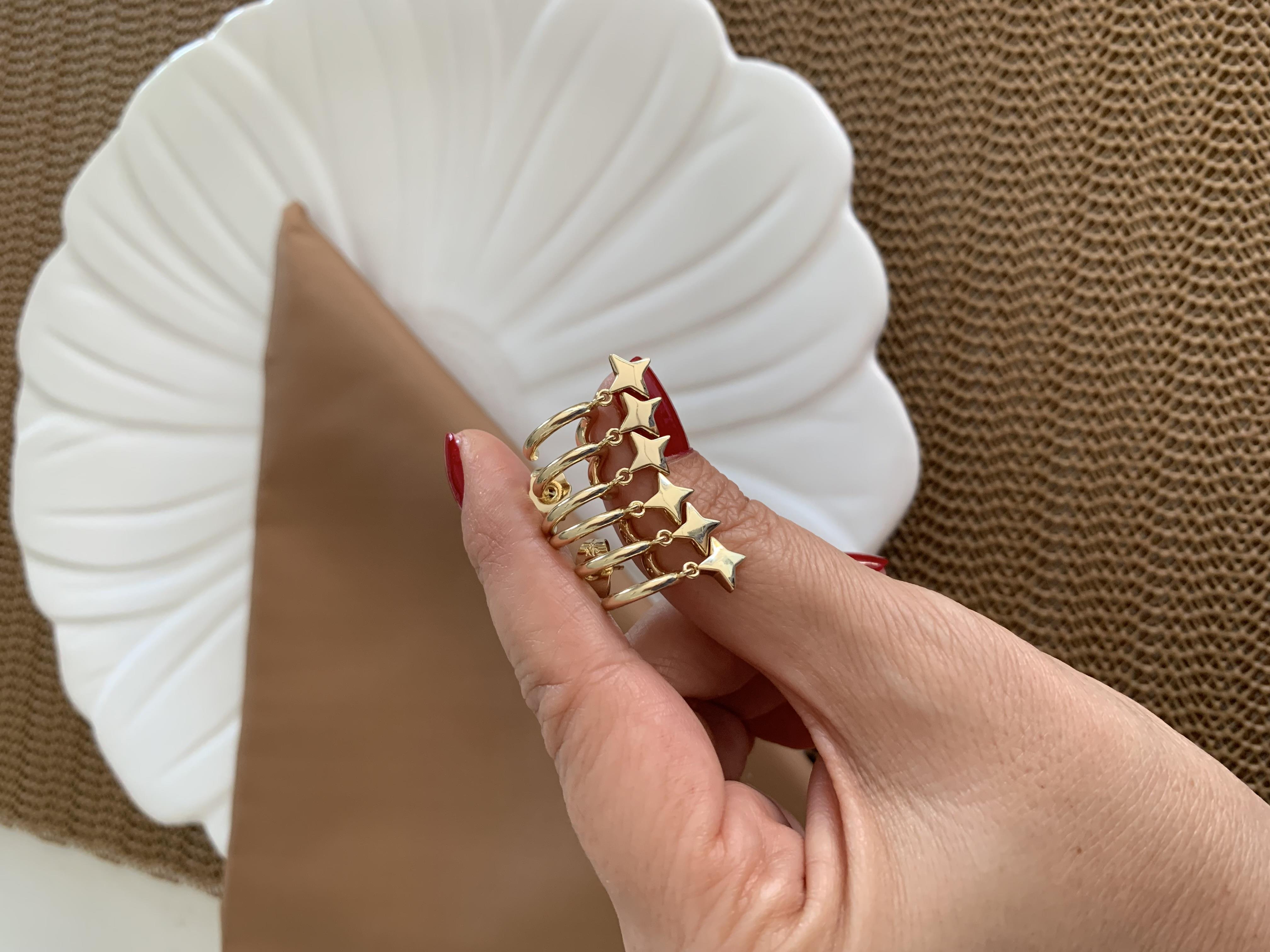 Vip Gold Plaka Yıldız Sallantılı Tasarım Küpe