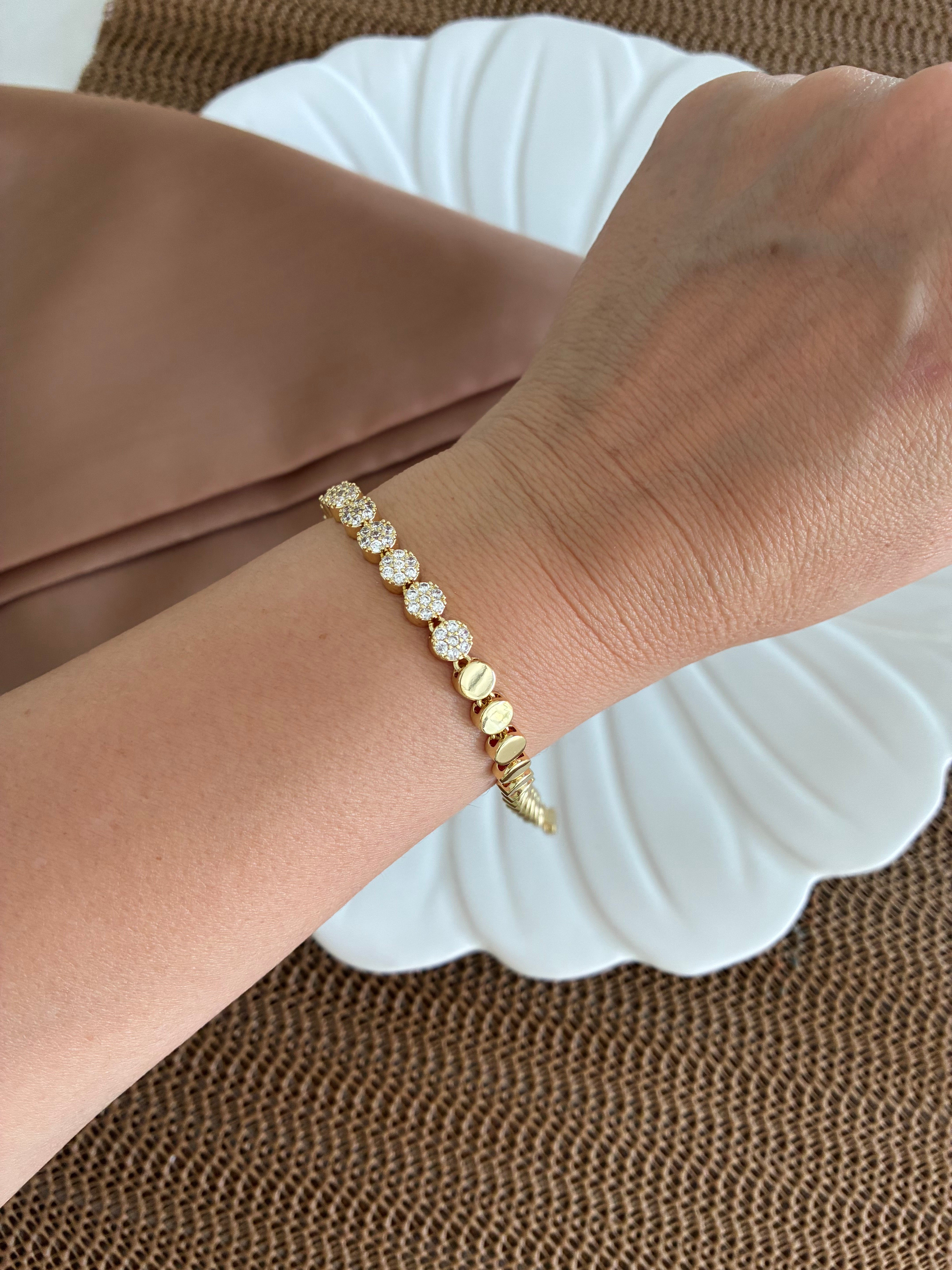 Vip Gold Plaka Zirkon Taşlı Büyük Daire  Sıralı Bileklik