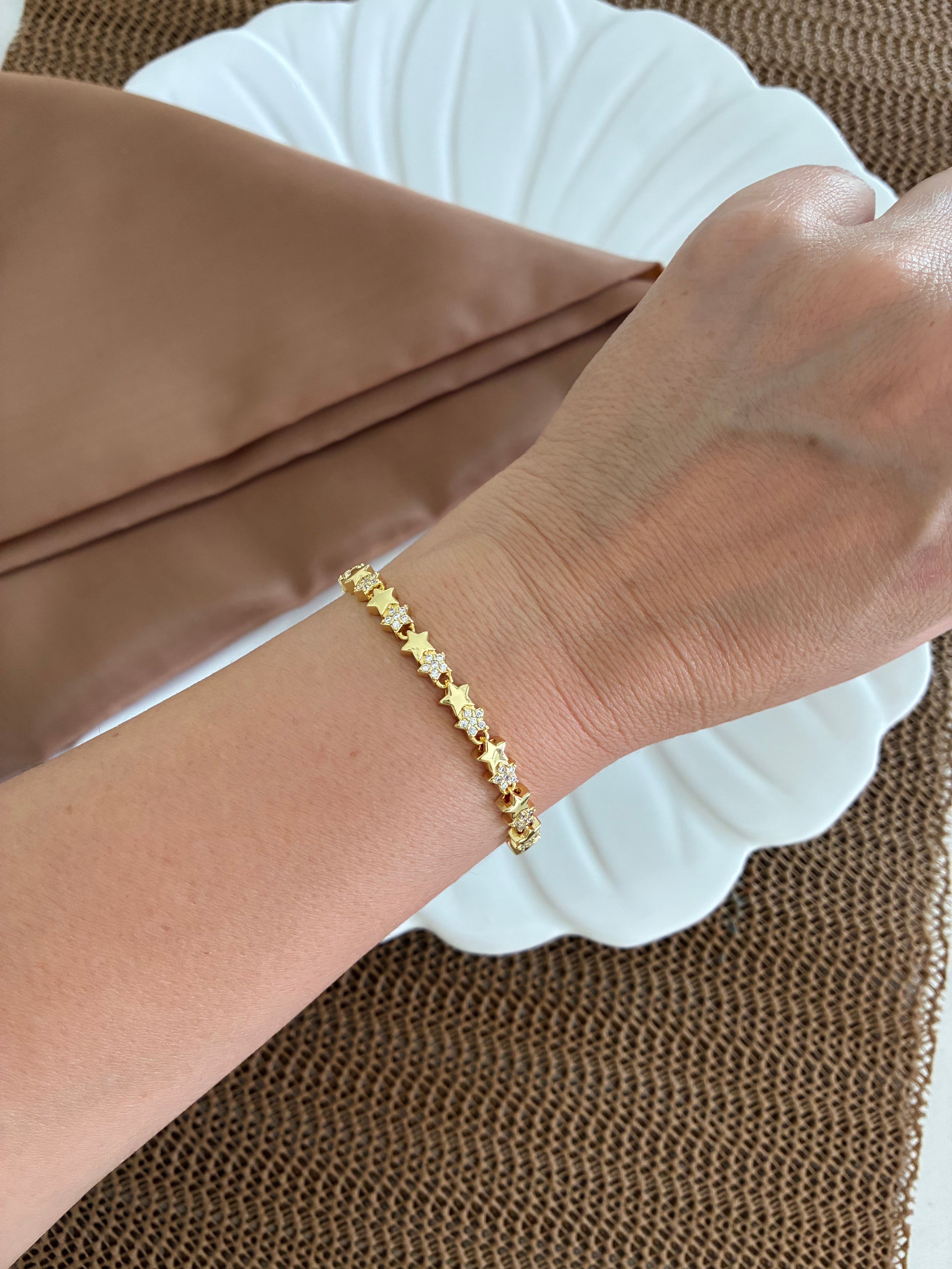 Vip Gold Plaka Zirkon Taşlı Yıldız  Sıralı Bileklik