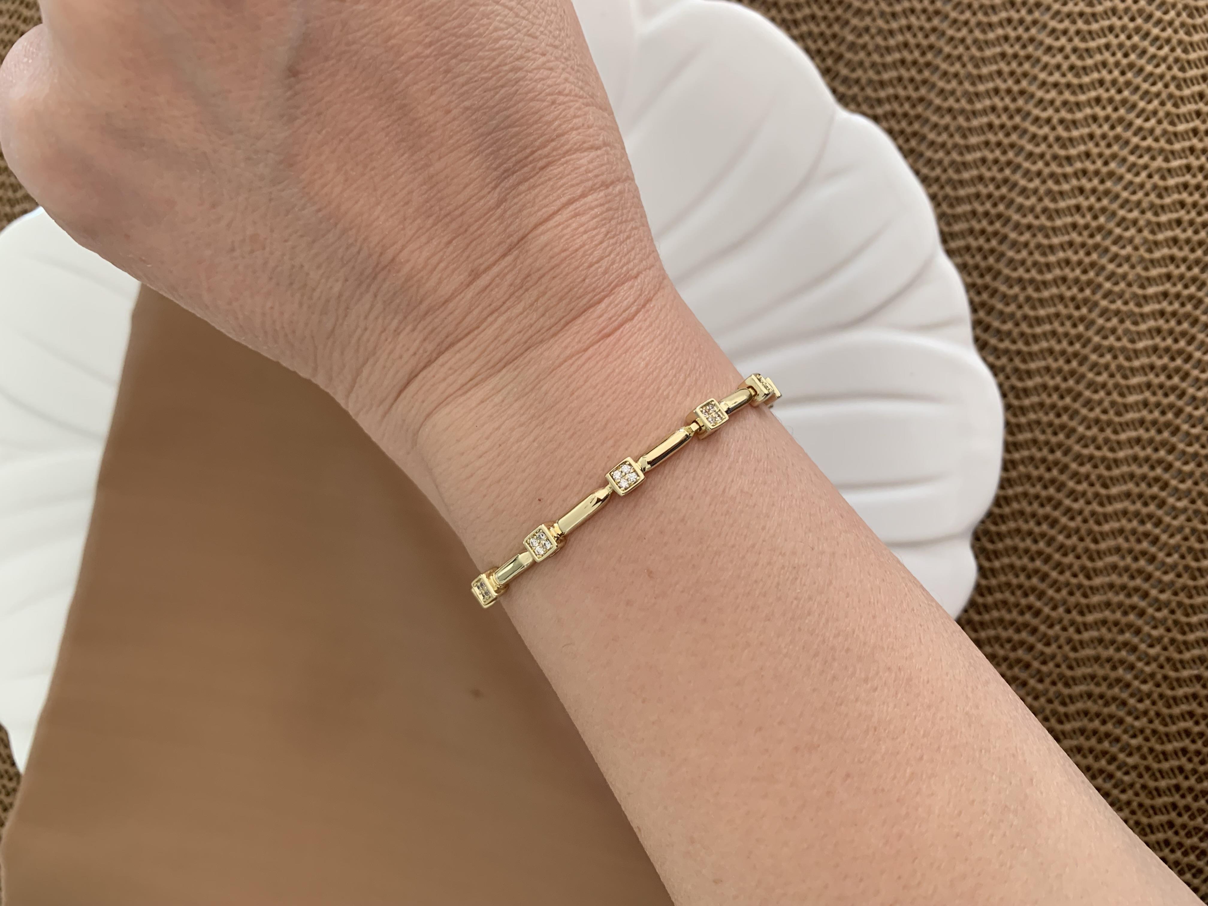 Vip Gold Zirkon Taşlı Çubuk Kare Sıralı Bileklik