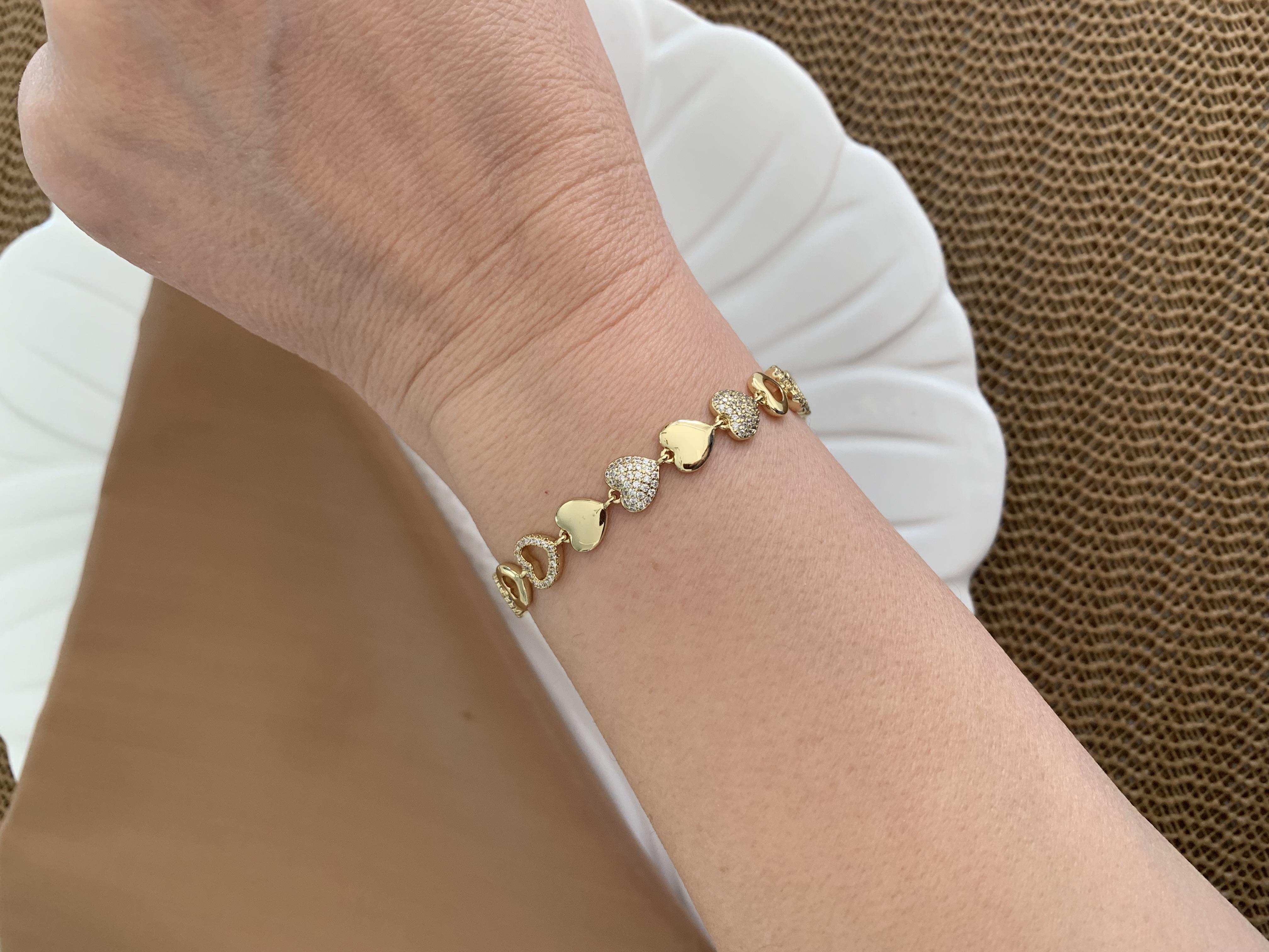 Vip Gold Zirkon Taşlı Kalp Sıralı Tasarım Bileklik