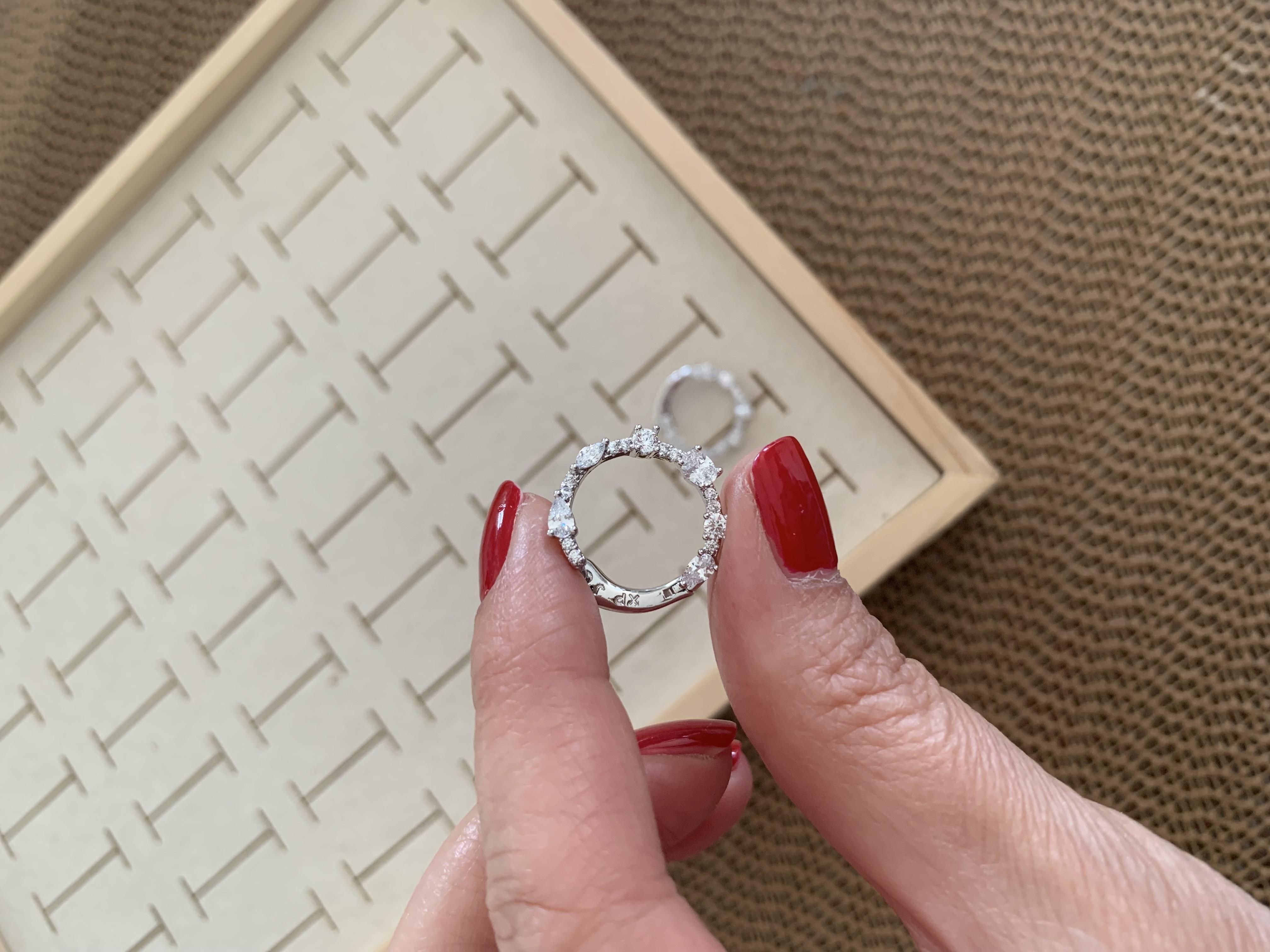 Vip Gümüş Damla Baget Taş Tasarım Ay Küpe