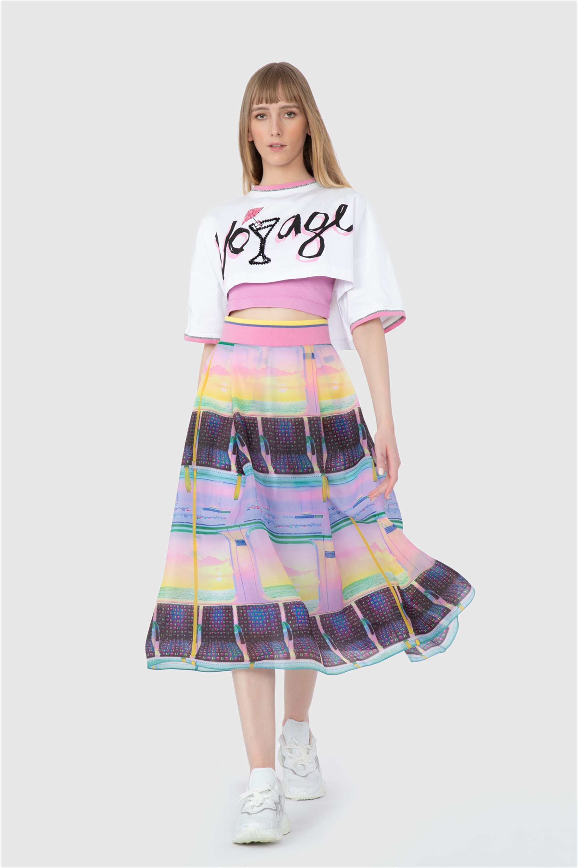 Baskılı Oversize Crop İkili Beyaz Takım